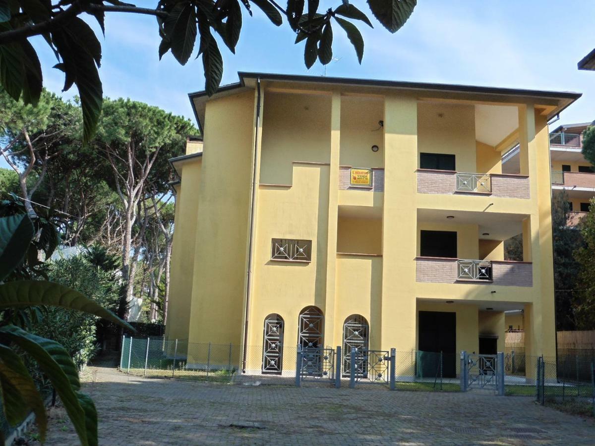 Le Terrazze Apartments Lido di Spina Extérieur photo