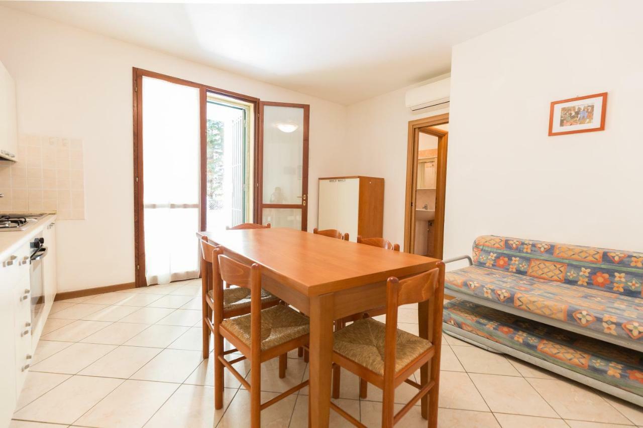 Le Terrazze Apartments Lido di Spina Extérieur photo