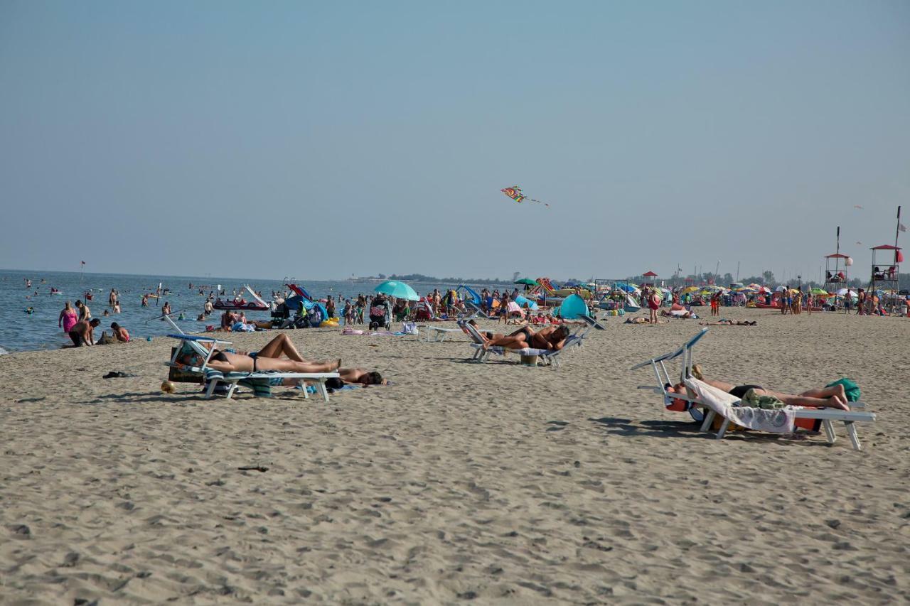 Le Terrazze Apartments Lido di Spina Extérieur photo