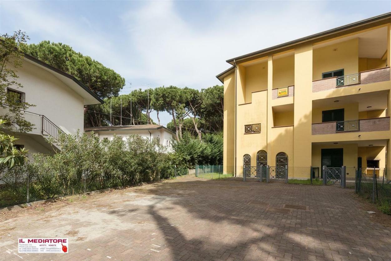 Le Terrazze Apartments Lido di Spina Extérieur photo