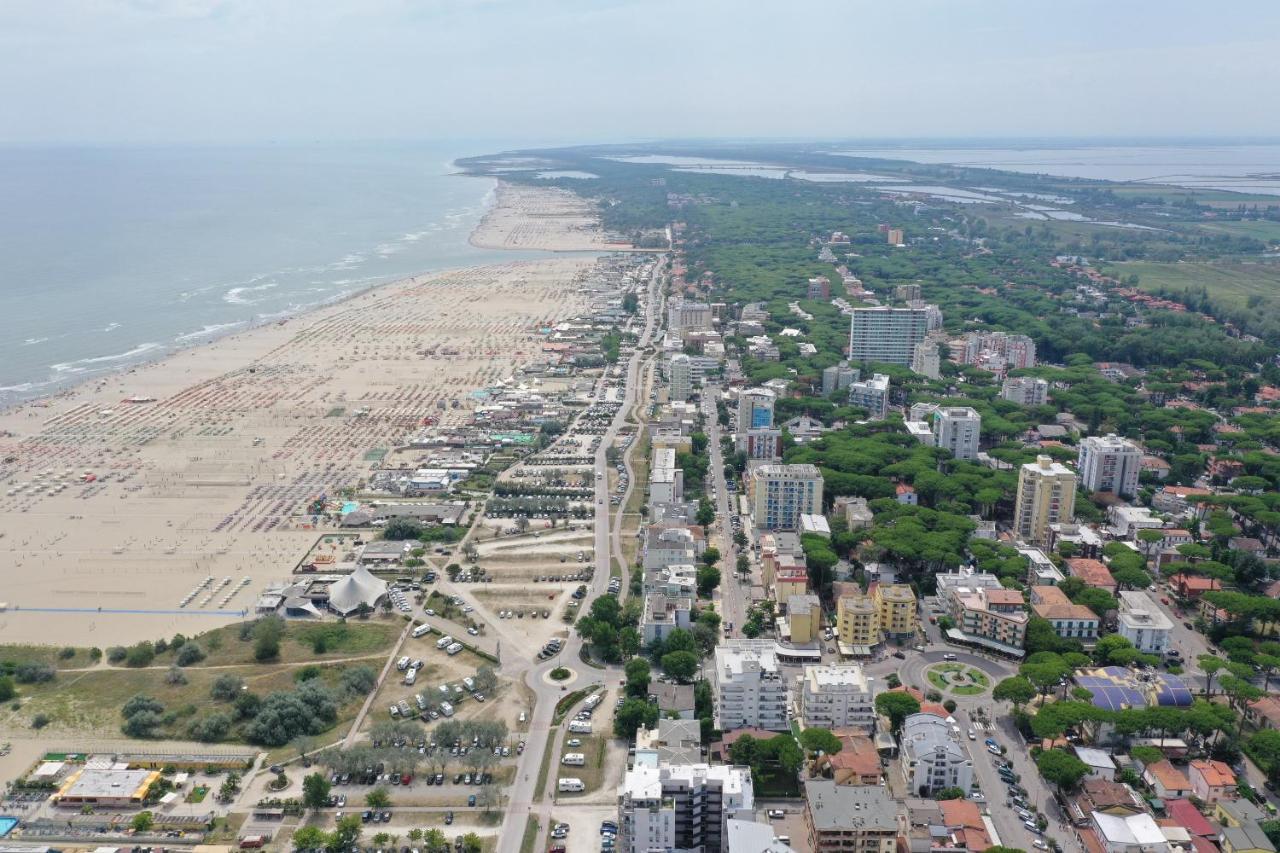 Le Terrazze Apartments Lido di Spina Extérieur photo